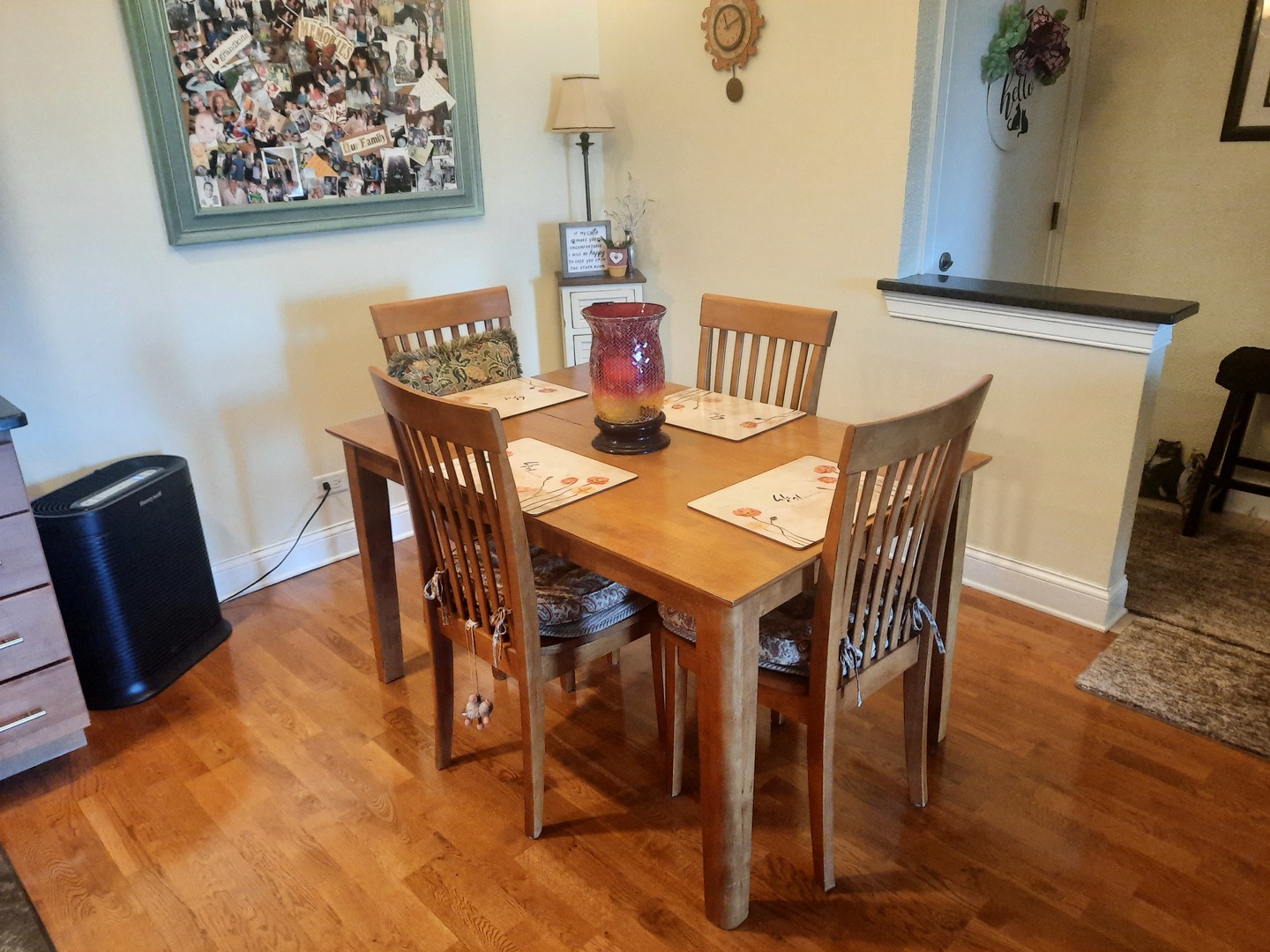 10541 Palos Place #B, Palos Hills, IL 60465