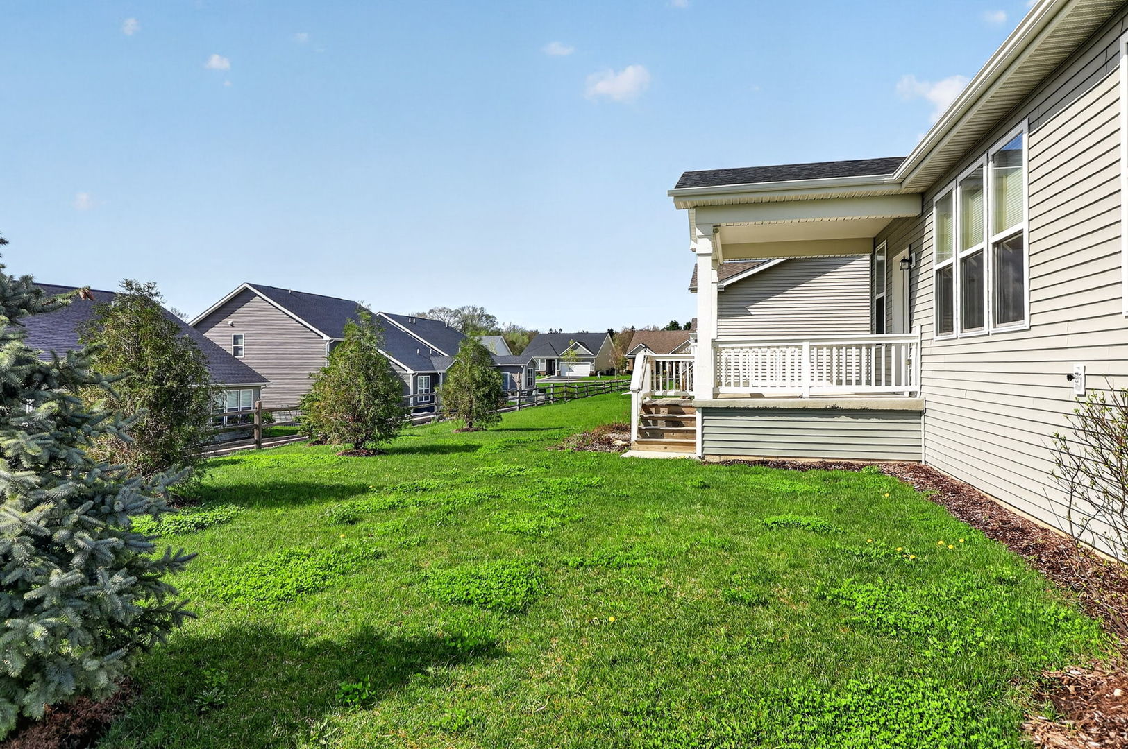 1S064 Rhoads Way, Winfield, IL 60190