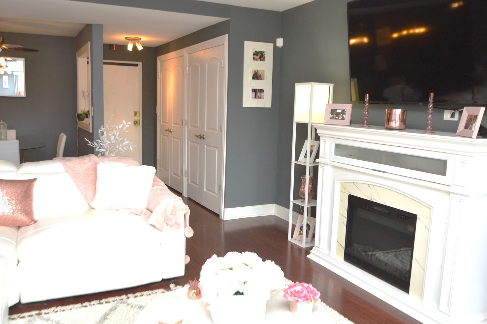 5400 Walnut Avenue #111, Downers Grove, IL 60515