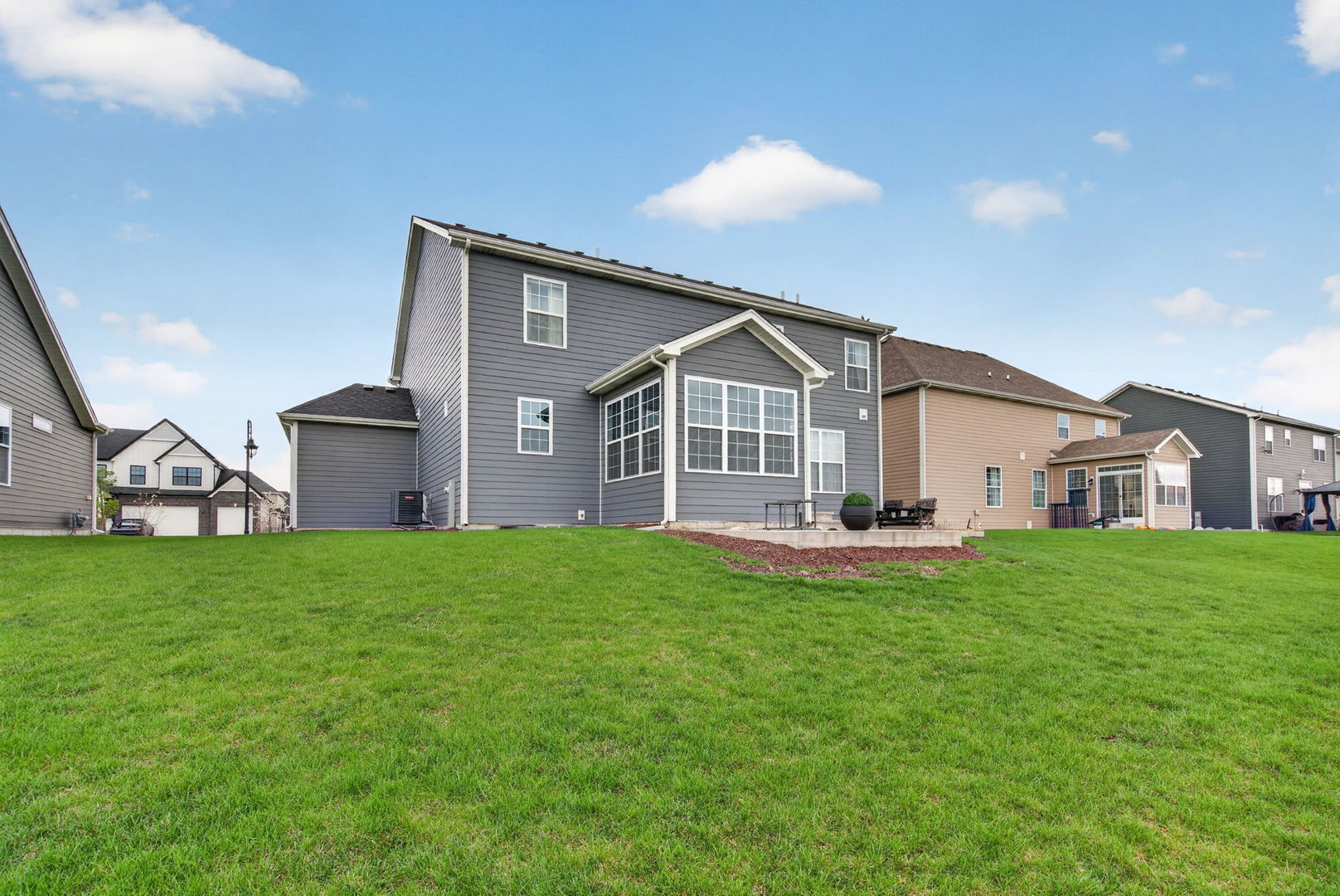 1624 Moran Drive, Shorewood, IL 60404