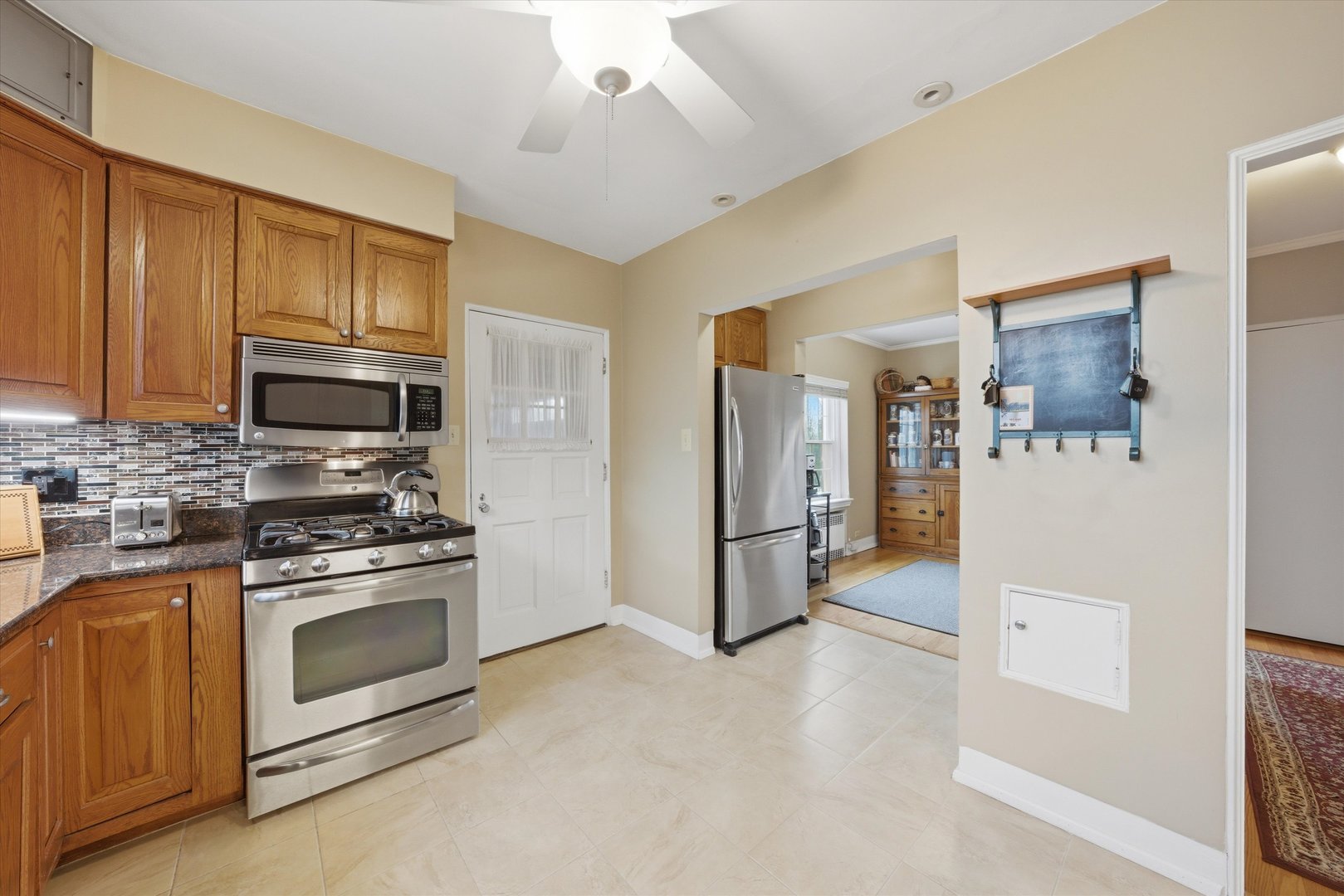 213 Country Club Road, Chicago Heights, IL 60411