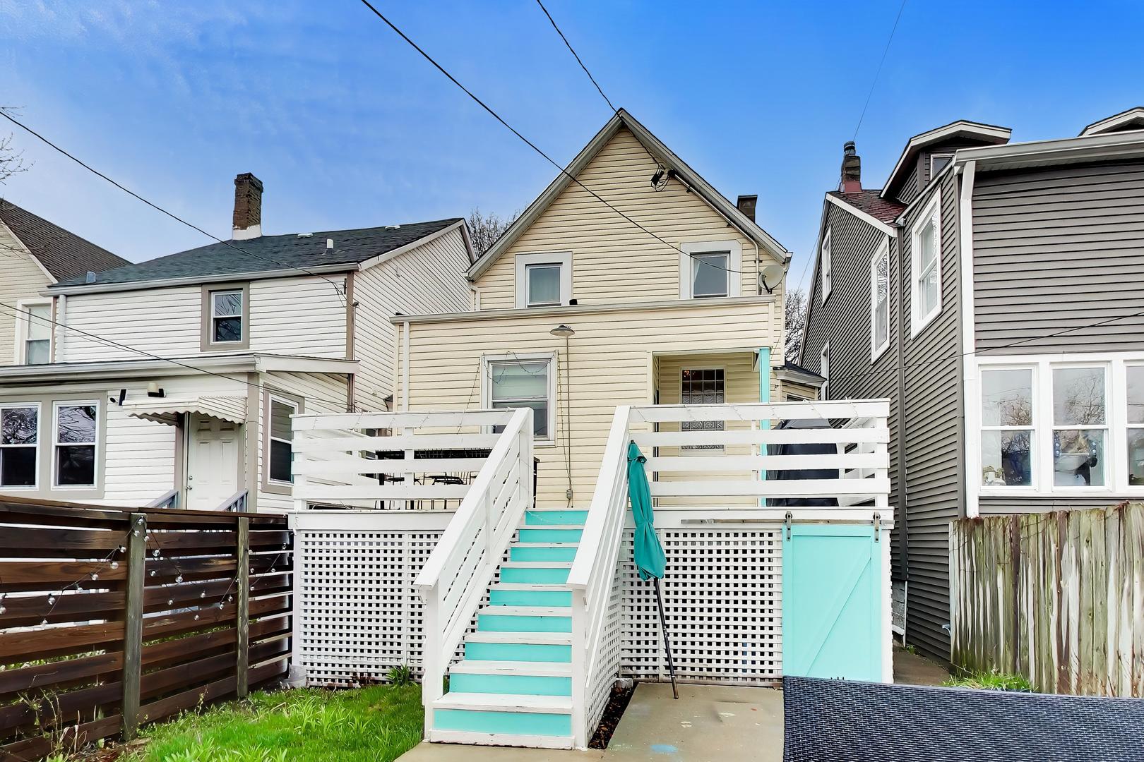 3735 W Palmer Street, Chicago, IL 60647