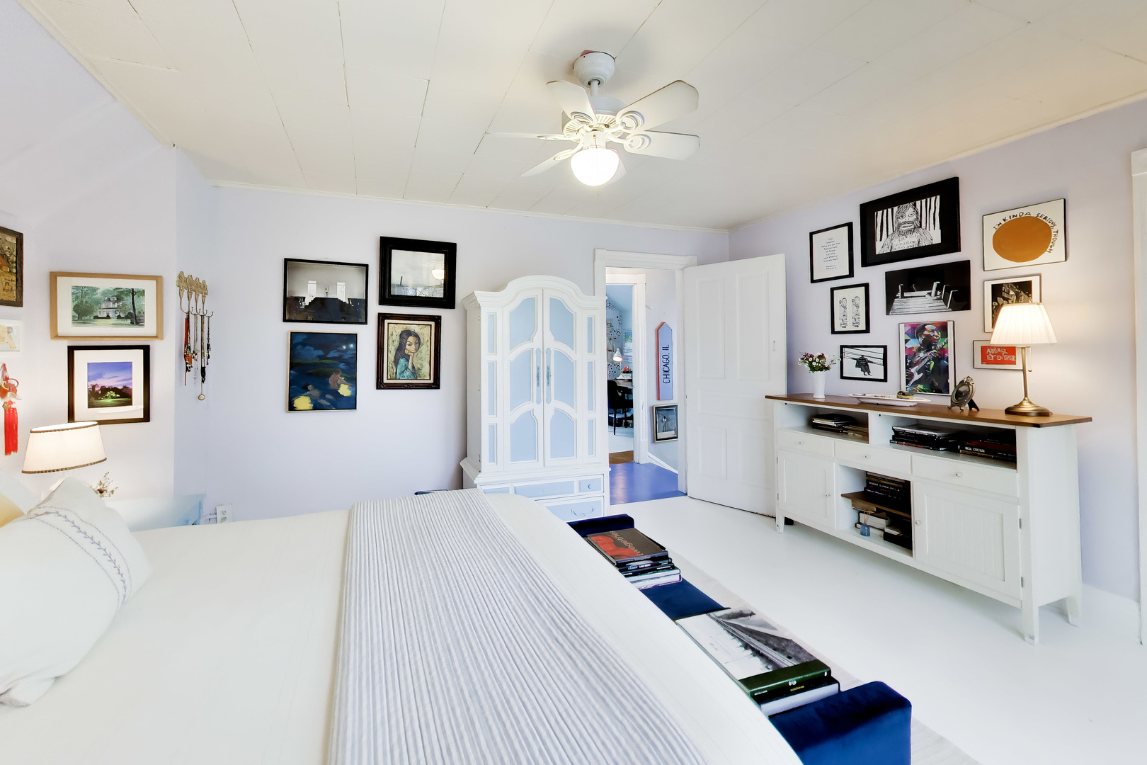 3735 W Palmer Street, Chicago, IL 60647