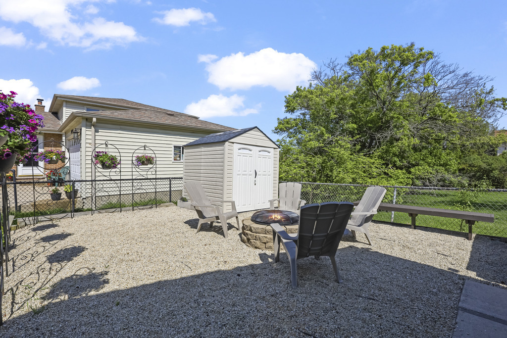 17028 Redwood Court, Orland Hills, IL 60487