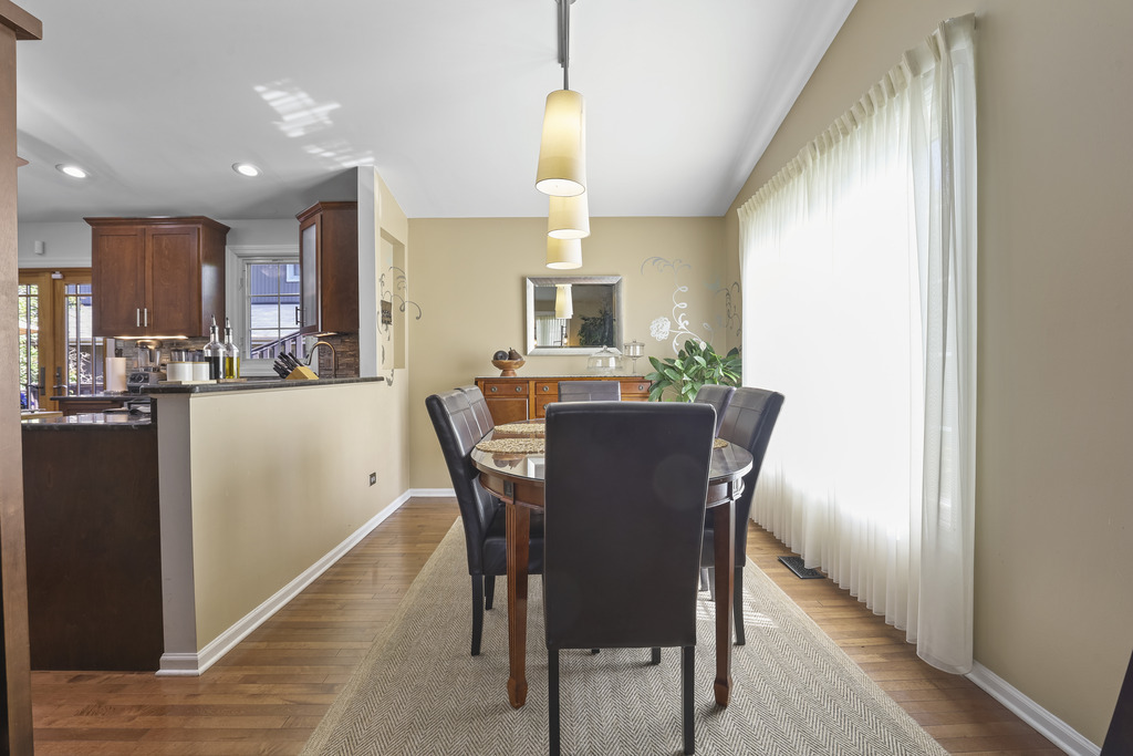 17028 Redwood Court, Orland Hills, IL 60487