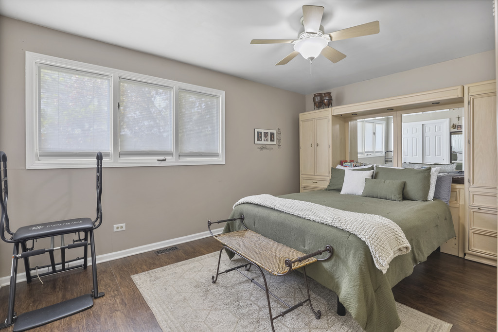 17028 Redwood Court, Orland Hills, IL 60487