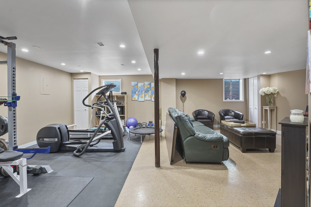 17028 Redwood Court, Orland Hills, IL 60487