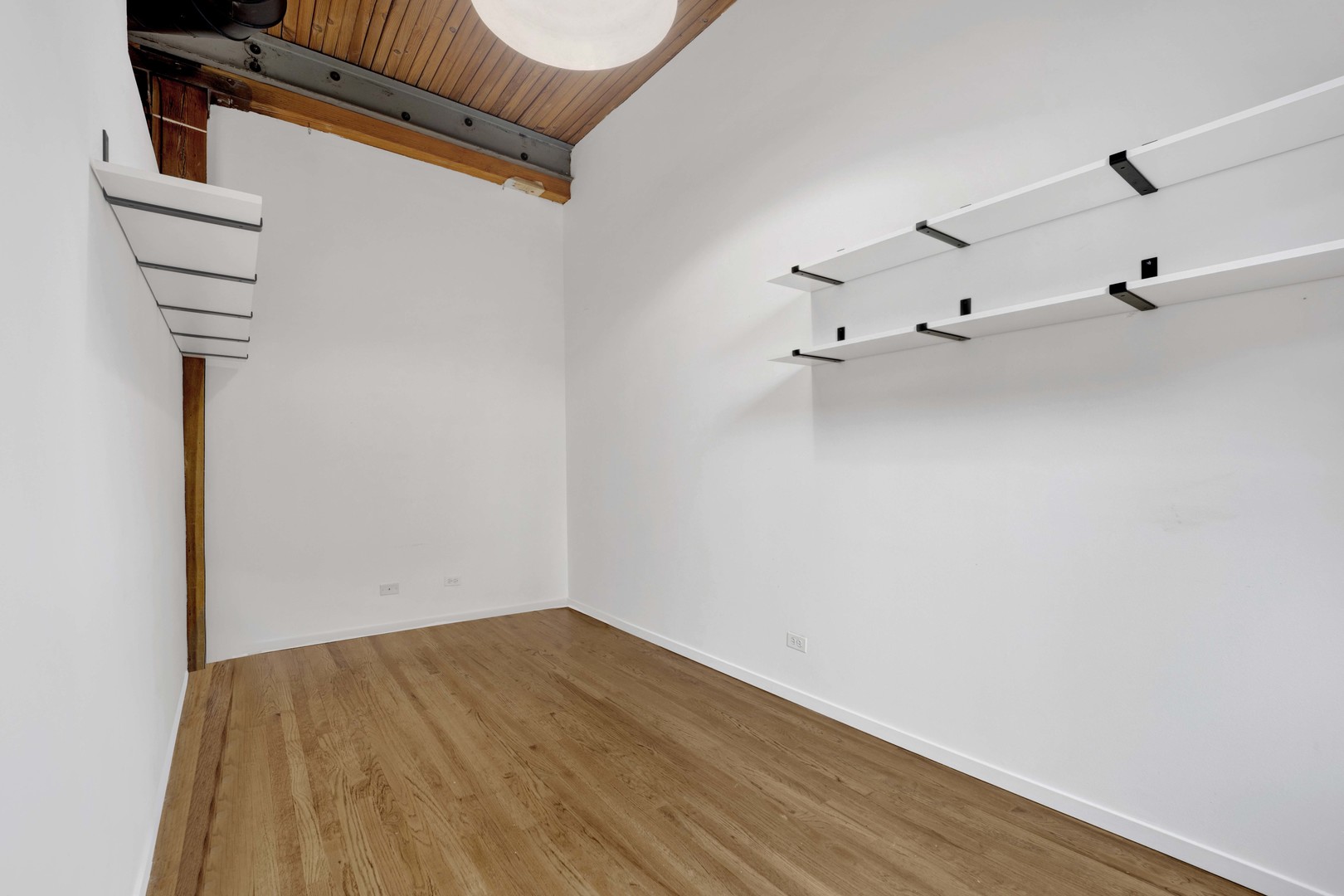 2333 W Saint Paul Avenue #227, Chicago, IL 60647