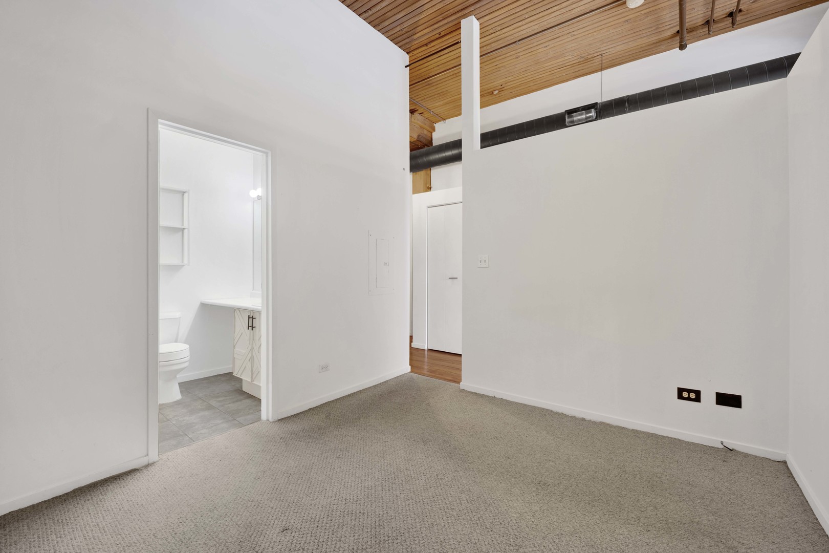 2333 W Saint Paul Avenue #227, Chicago, IL 60647