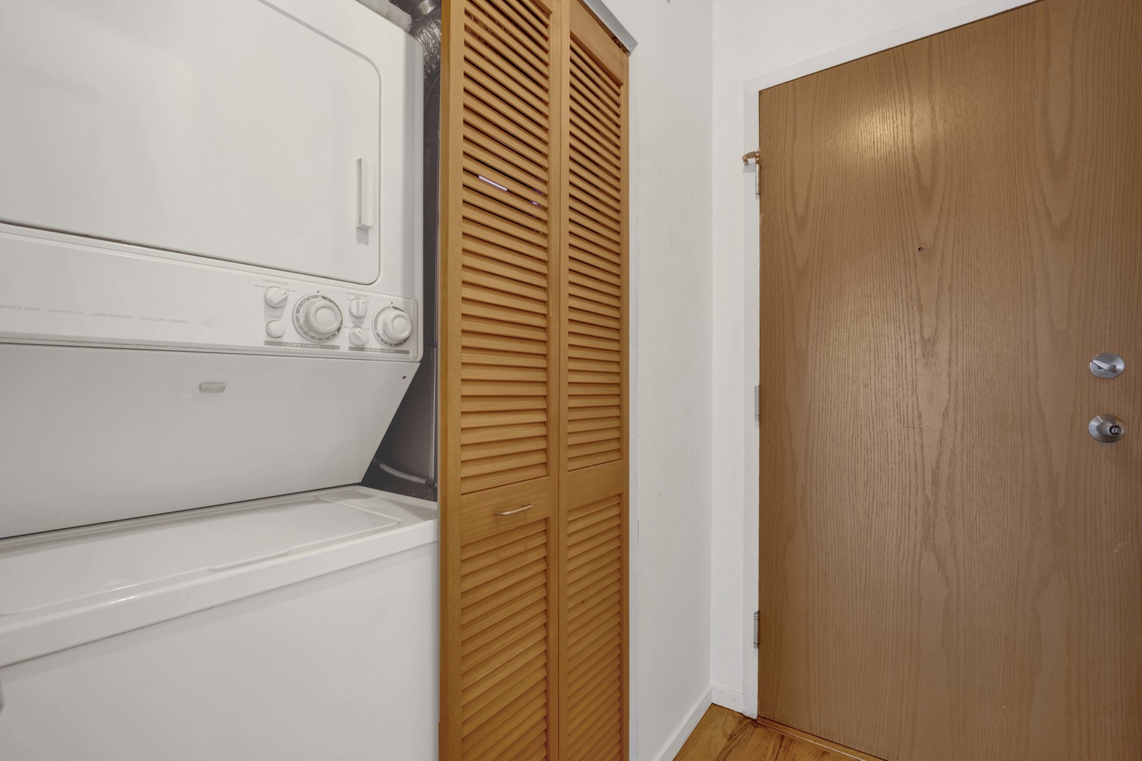 2333 W Saint Paul Avenue #227, Chicago, IL 60647