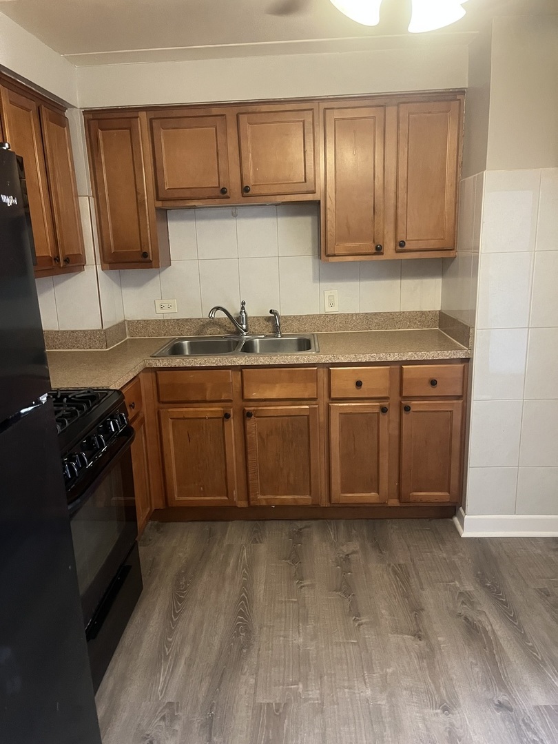 10917 LLOYD Drive #7, Worth, IL 60482