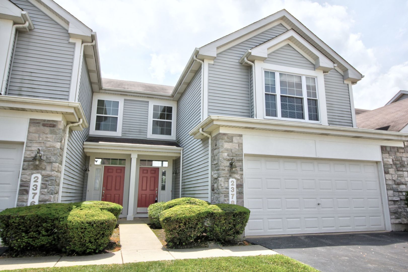 2378 Georgetown Circle, Aurora, IL 60506