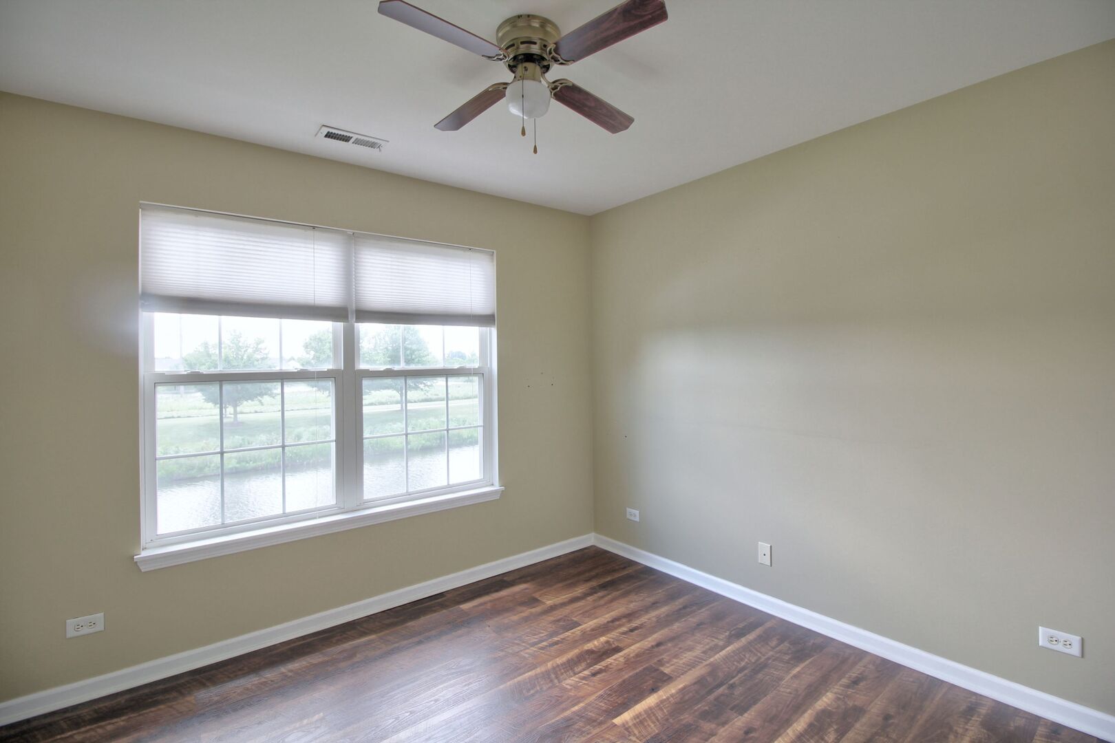 2378 Georgetown Circle, Aurora, IL 60506