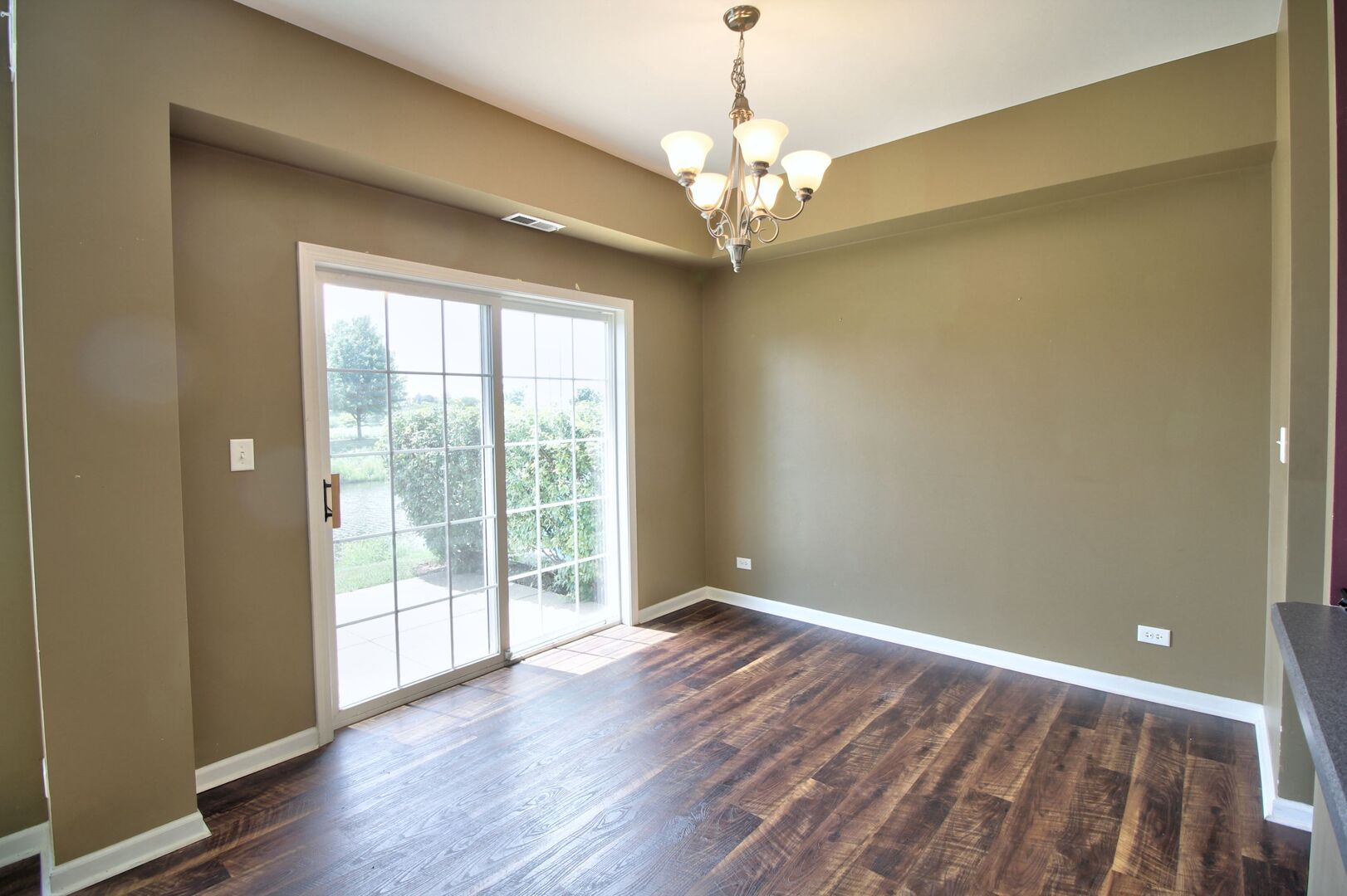 2378 Georgetown Circle, Aurora, IL 60506