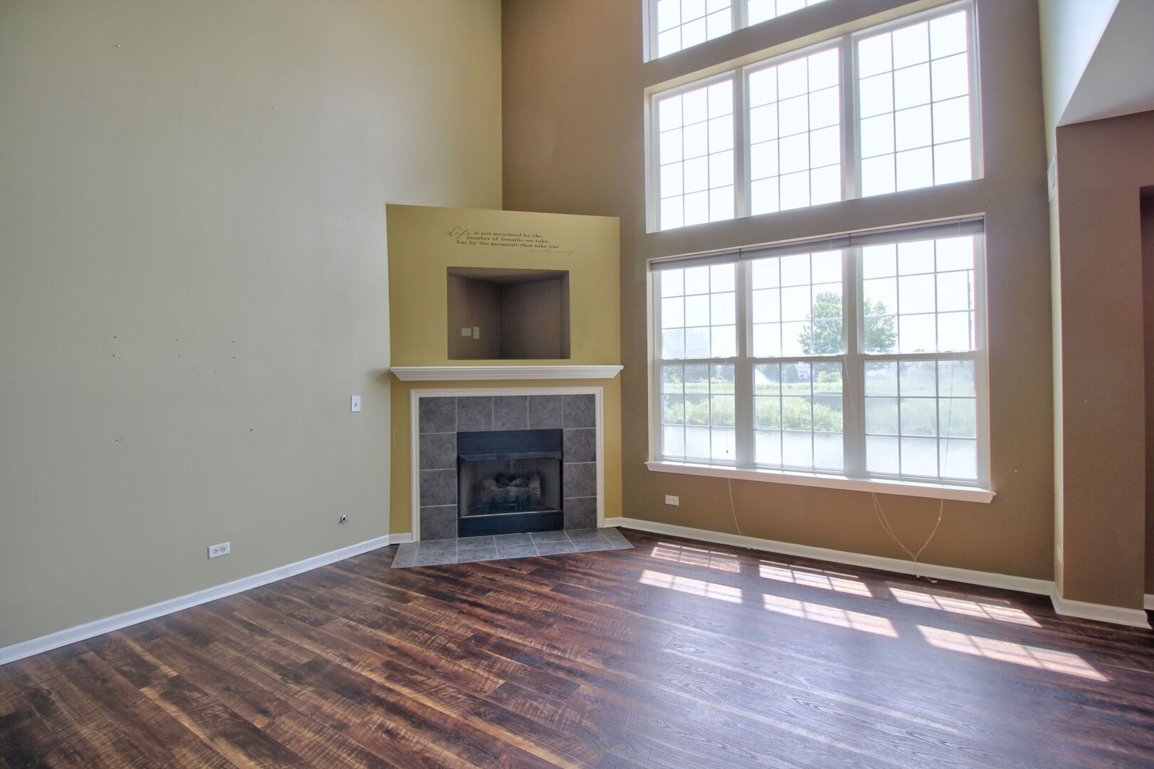 2378 Georgetown Circle, Aurora, IL 60506