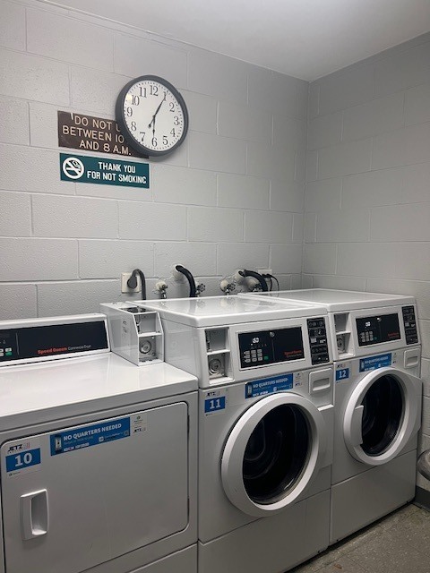 300 Park Avenue #437, Calumet City, IL 60409