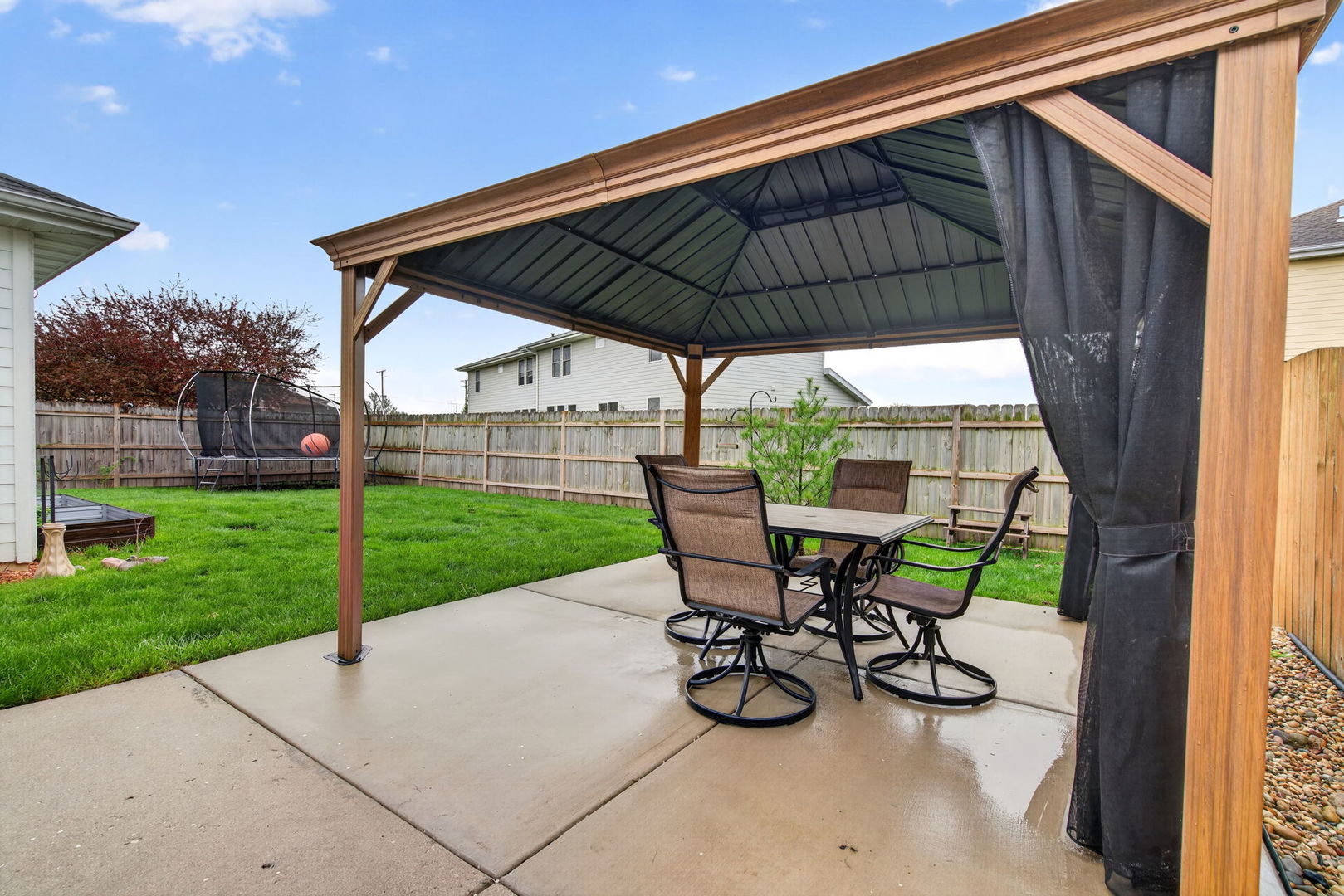 2031 Locust Road, Morris, IL 60450