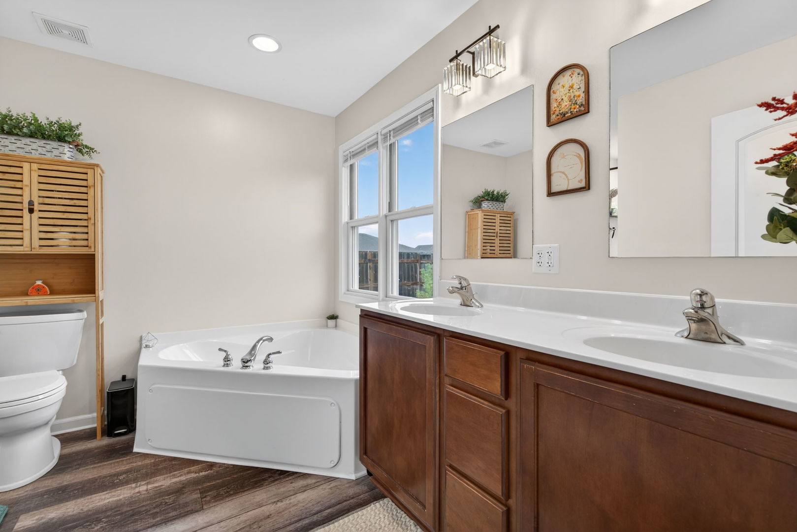 2031 Locust Road, Morris, IL 60450