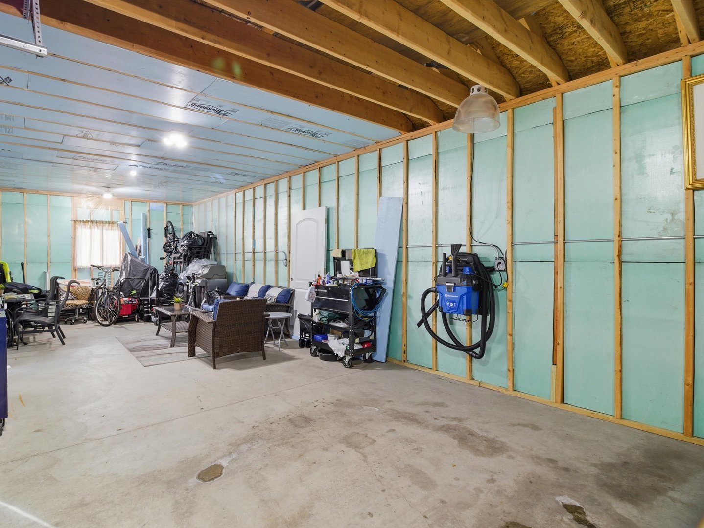 8566 S 83rd Avenue, Hickory Hills, IL 60457