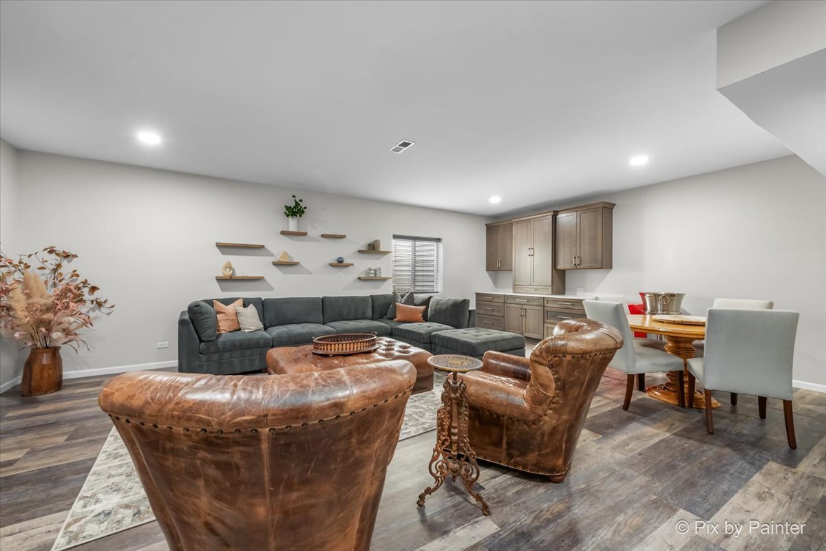 23155 N Pinehurst Drive, Kildeer, IL 60047