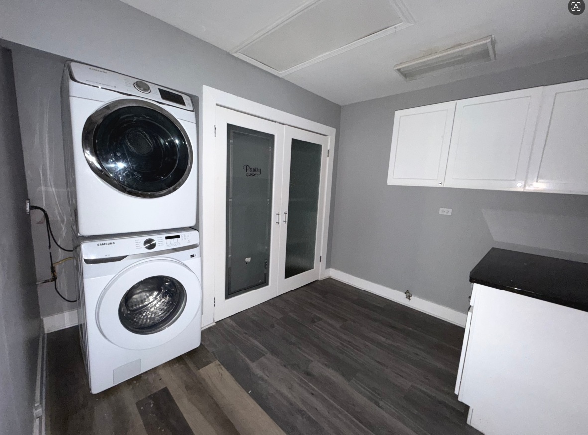 595 Aberdeen Street, Hoffman Estates, IL 60169