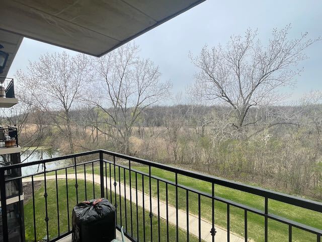 6870 W Winding Trail #302, Oak Forest, IL 60452