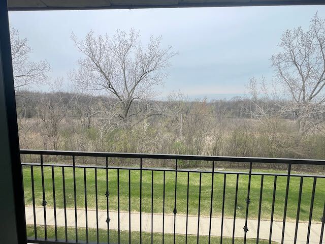 6870 W Winding Trail #302, Oak Forest, IL 60452