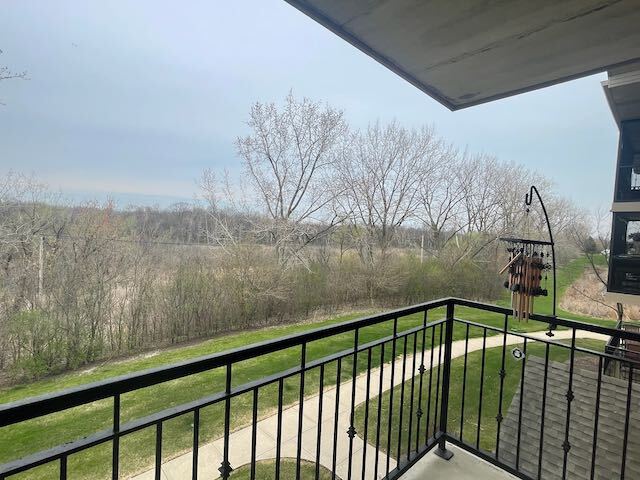 6870 W Winding Trail #302, Oak Forest, IL 60452