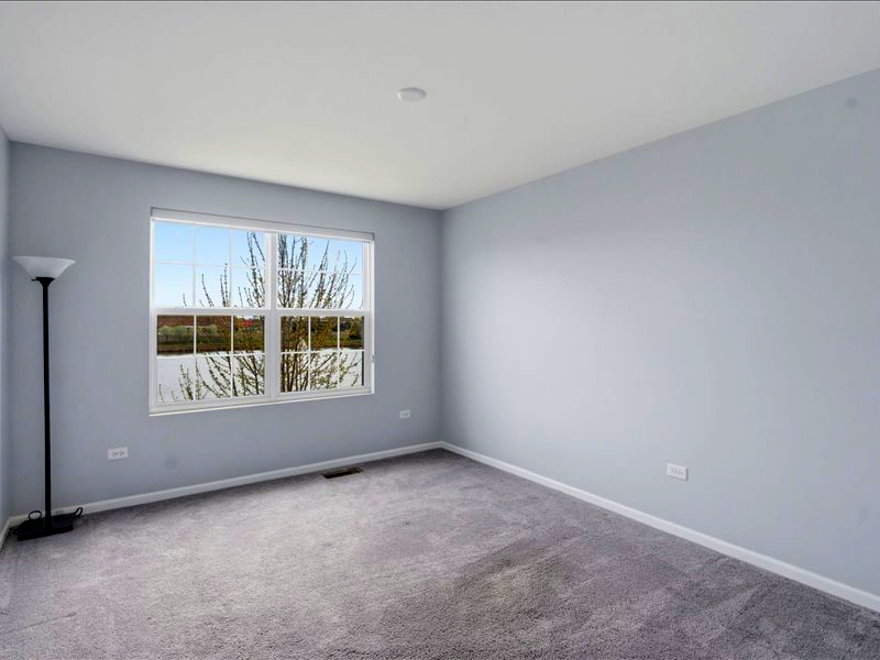 2810 Henley Lane, Naperville, IL 60540