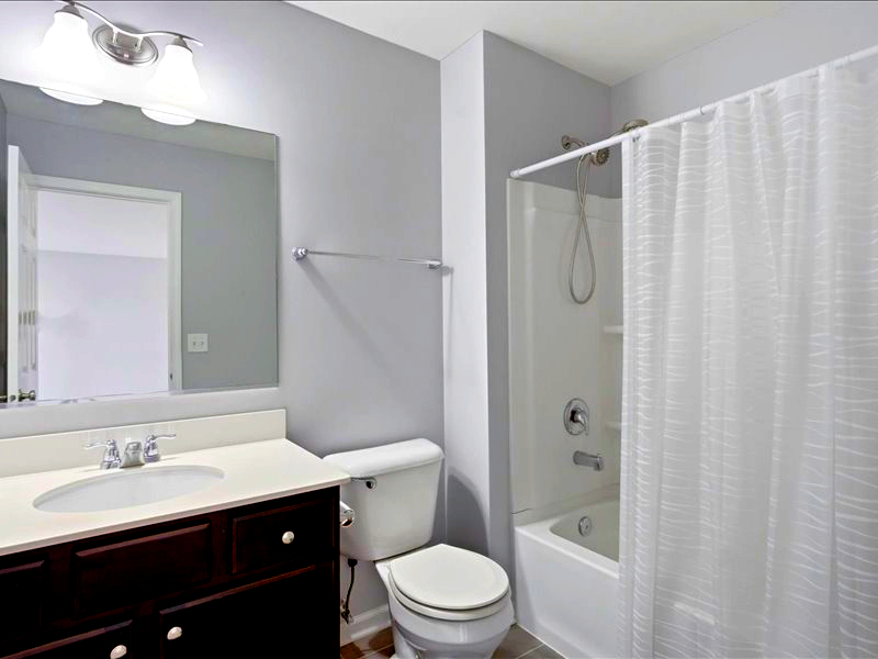 2810 Henley Lane, Naperville, IL 60540