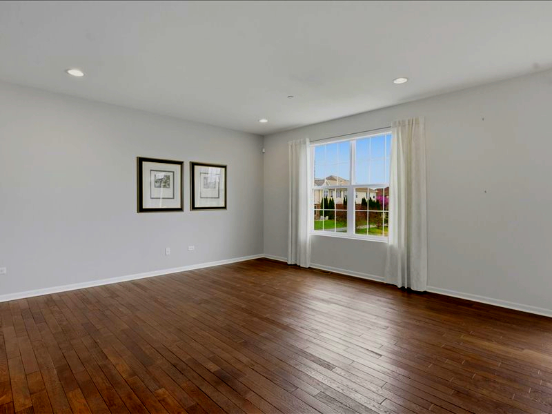 2810 Henley Lane, Naperville, IL 60540