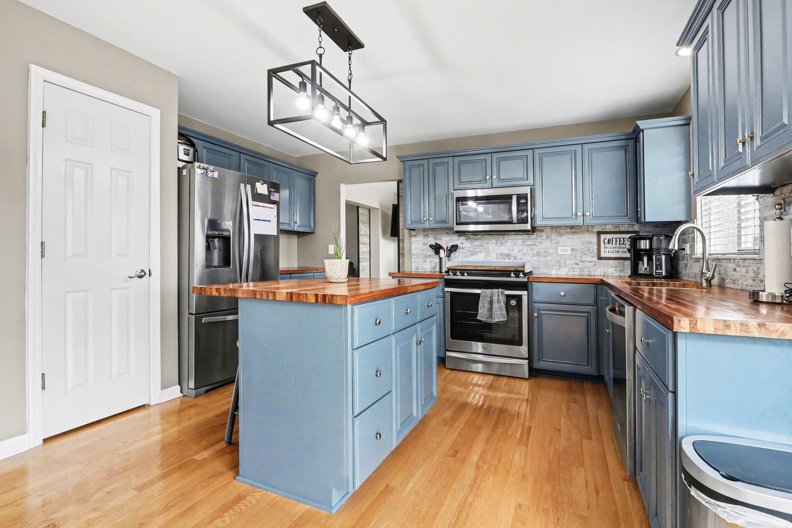 24841 Vermette Road, Plainfield, IL 60585