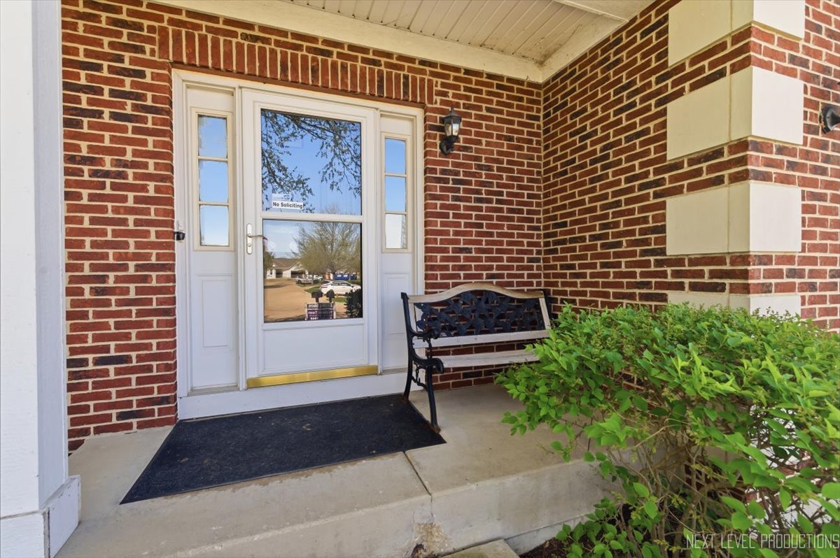 4471 E Millbrook Circle, Yorkville, IL 60560