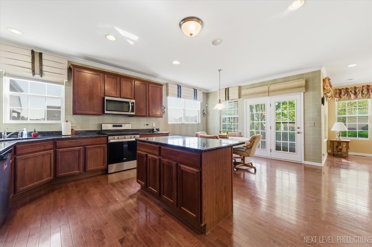 4471 E Millbrook Circle, Yorkville, IL 60560