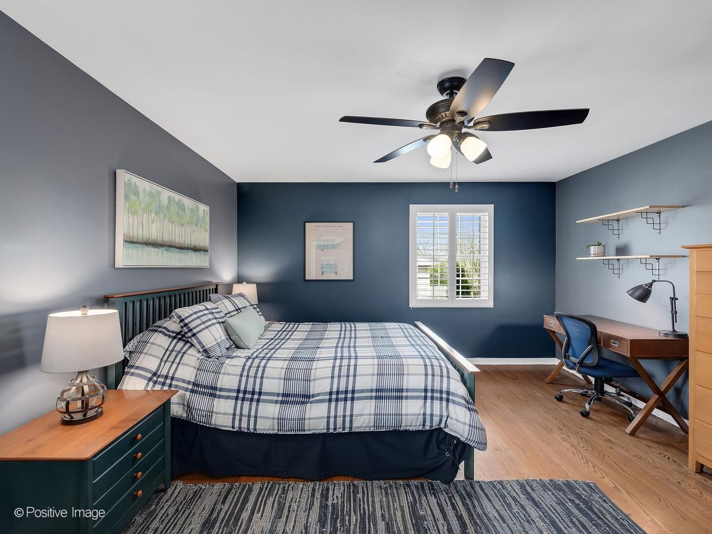 8 Larkspur Lane, Clarendon Hills, IL 60514