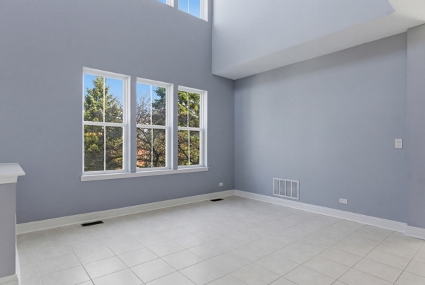 200 Tanglewood Drive, Glen Ellyn, IL 60137