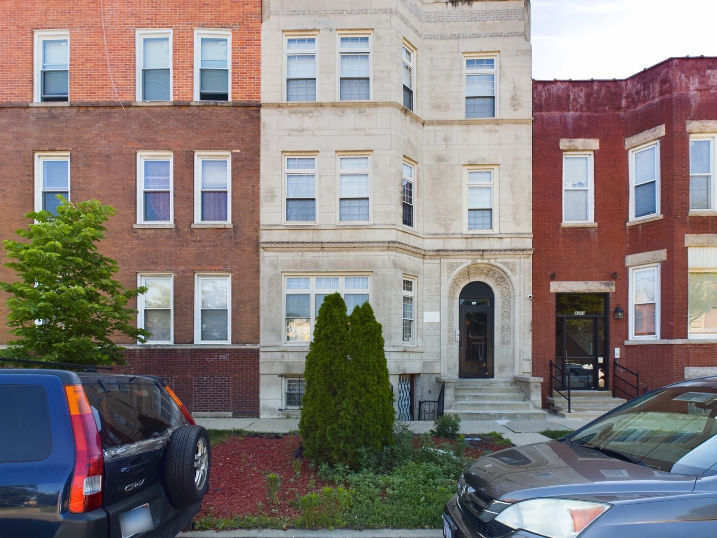 4207 S Indiana Avenue #G, Chicago, IL 60653