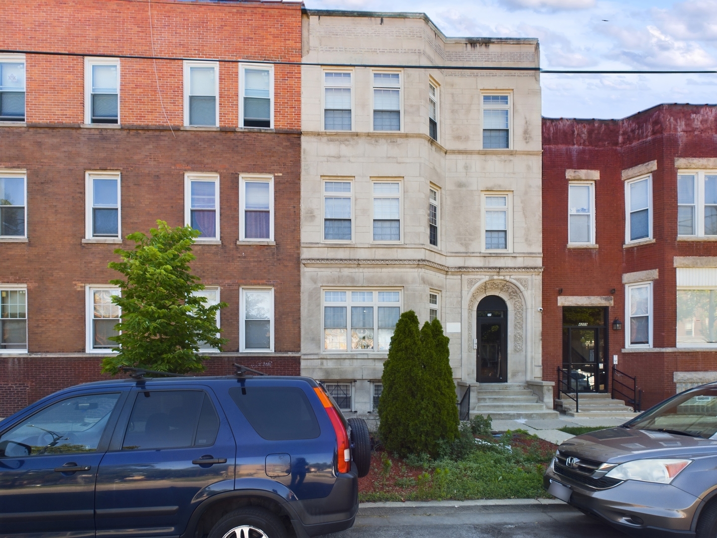 4207 S Indiana Avenue #G, Chicago, IL 60653