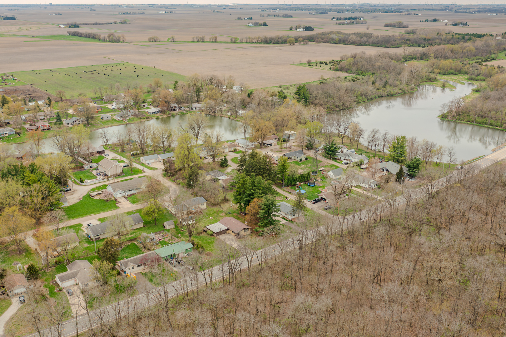 17427 Carver Road, Hudson, IL 61748