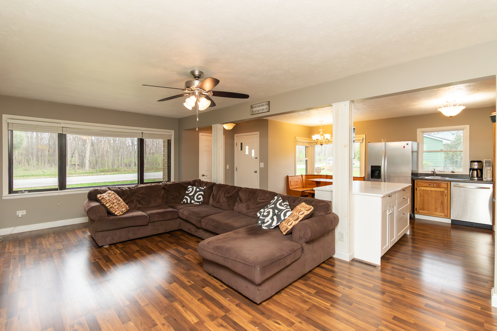 17427 Carver Road, Hudson, IL 61748