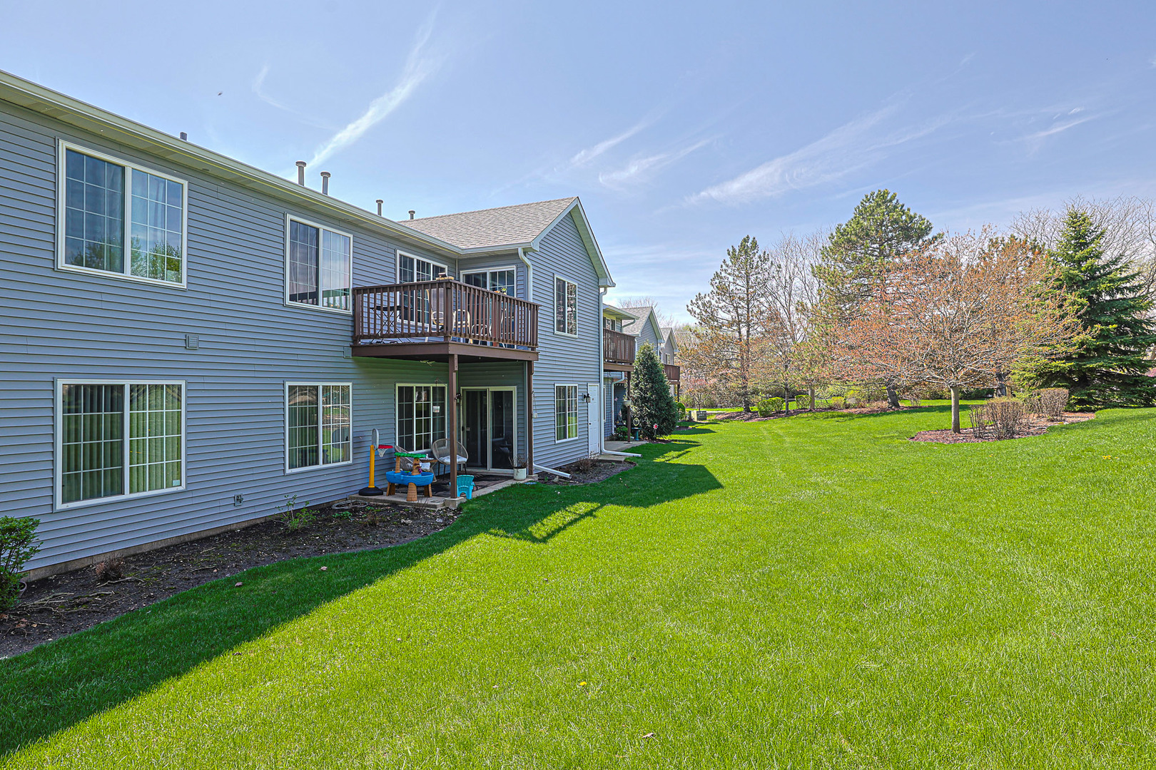 875 Golf Course Road #2, Crystal Lake, IL 60014