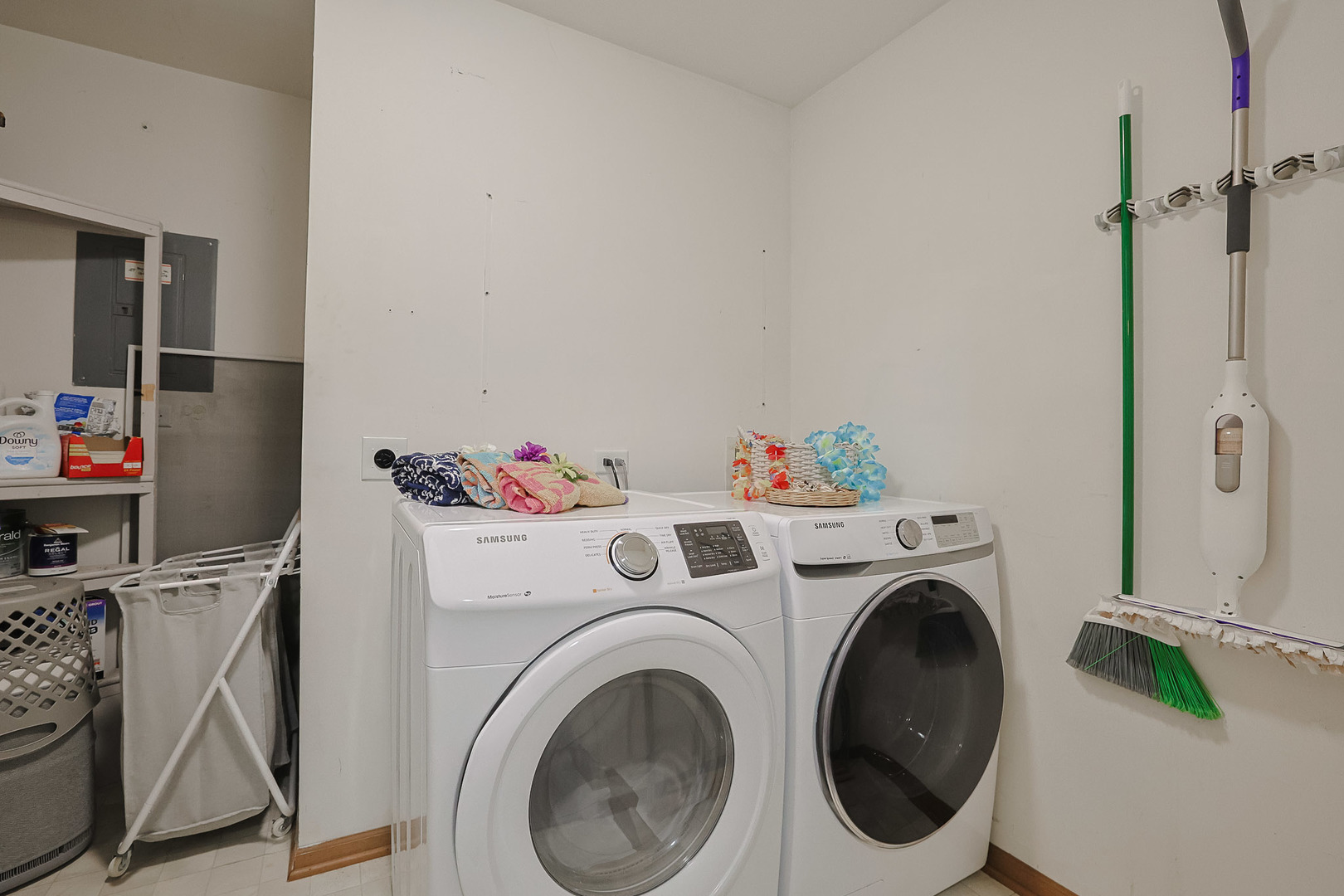 875 Golf Course Road #2, Crystal Lake, IL 60014