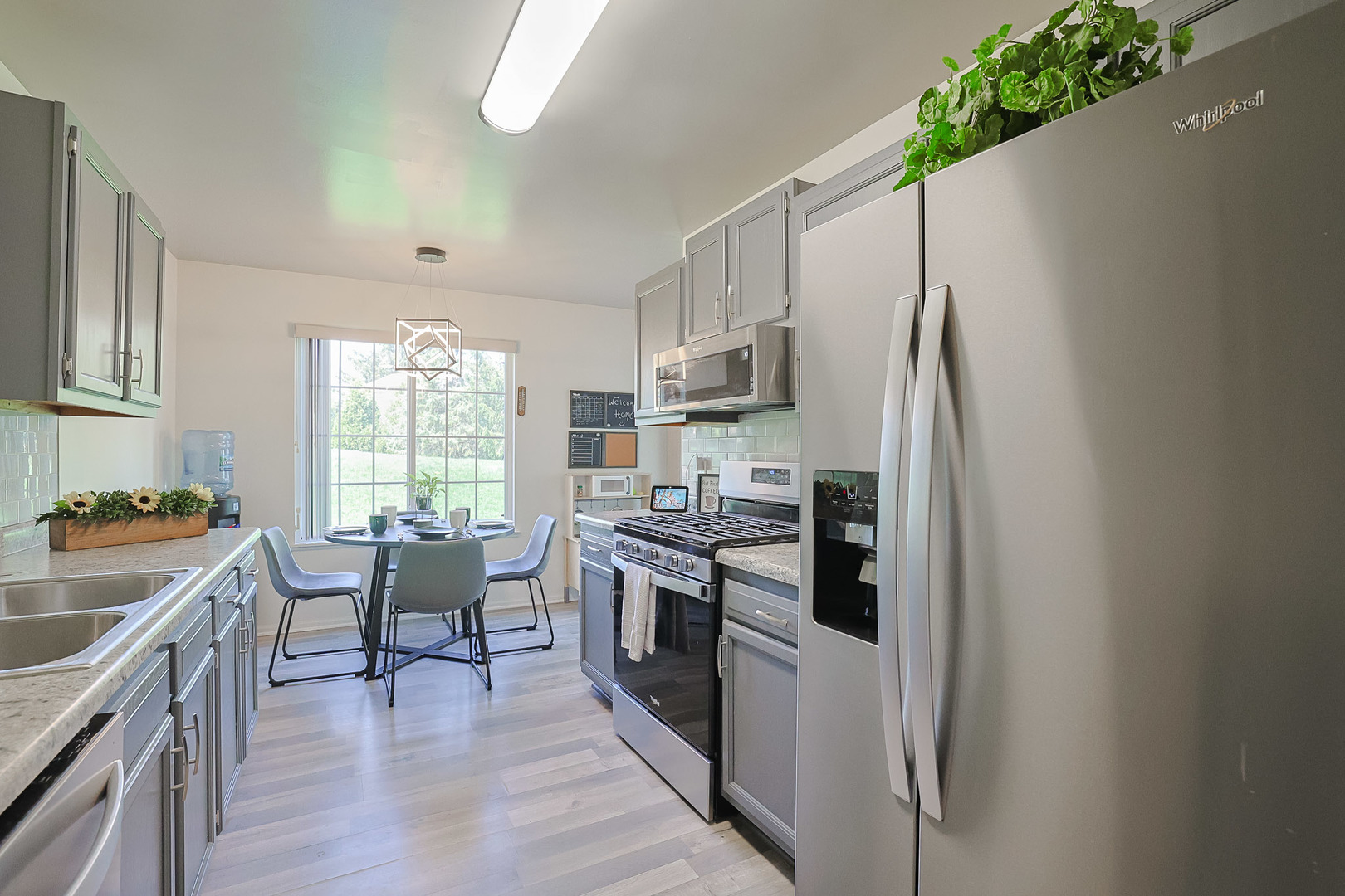 875 Golf Course Road #2, Crystal Lake, IL 60014