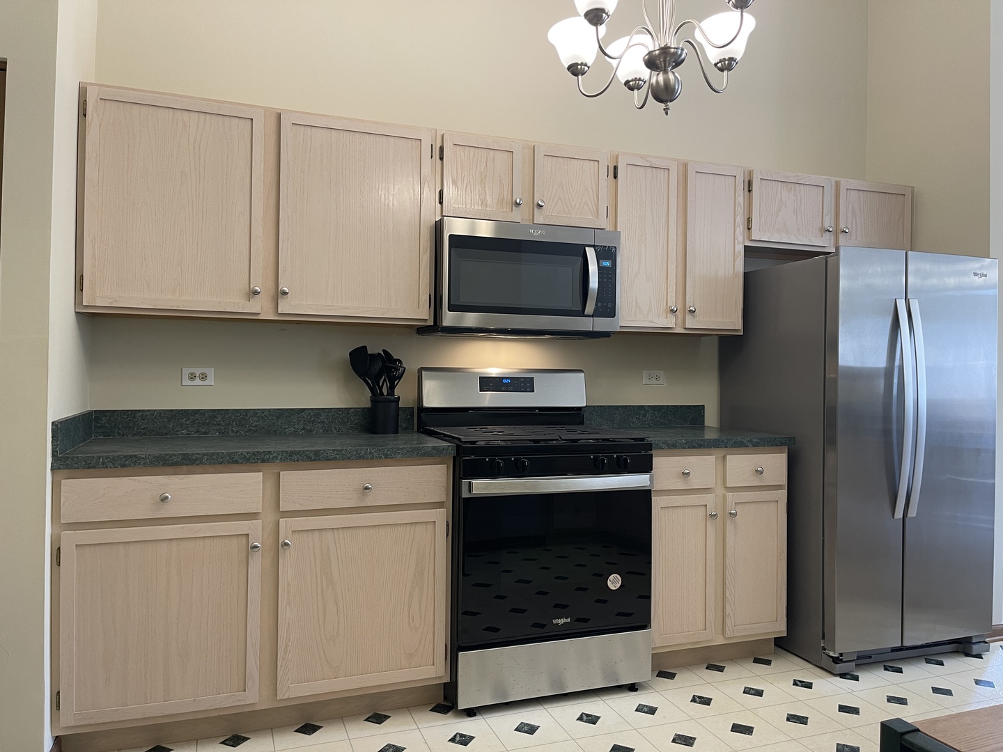 13833 S Balsam Lane #C, Plainfield, IL 60544