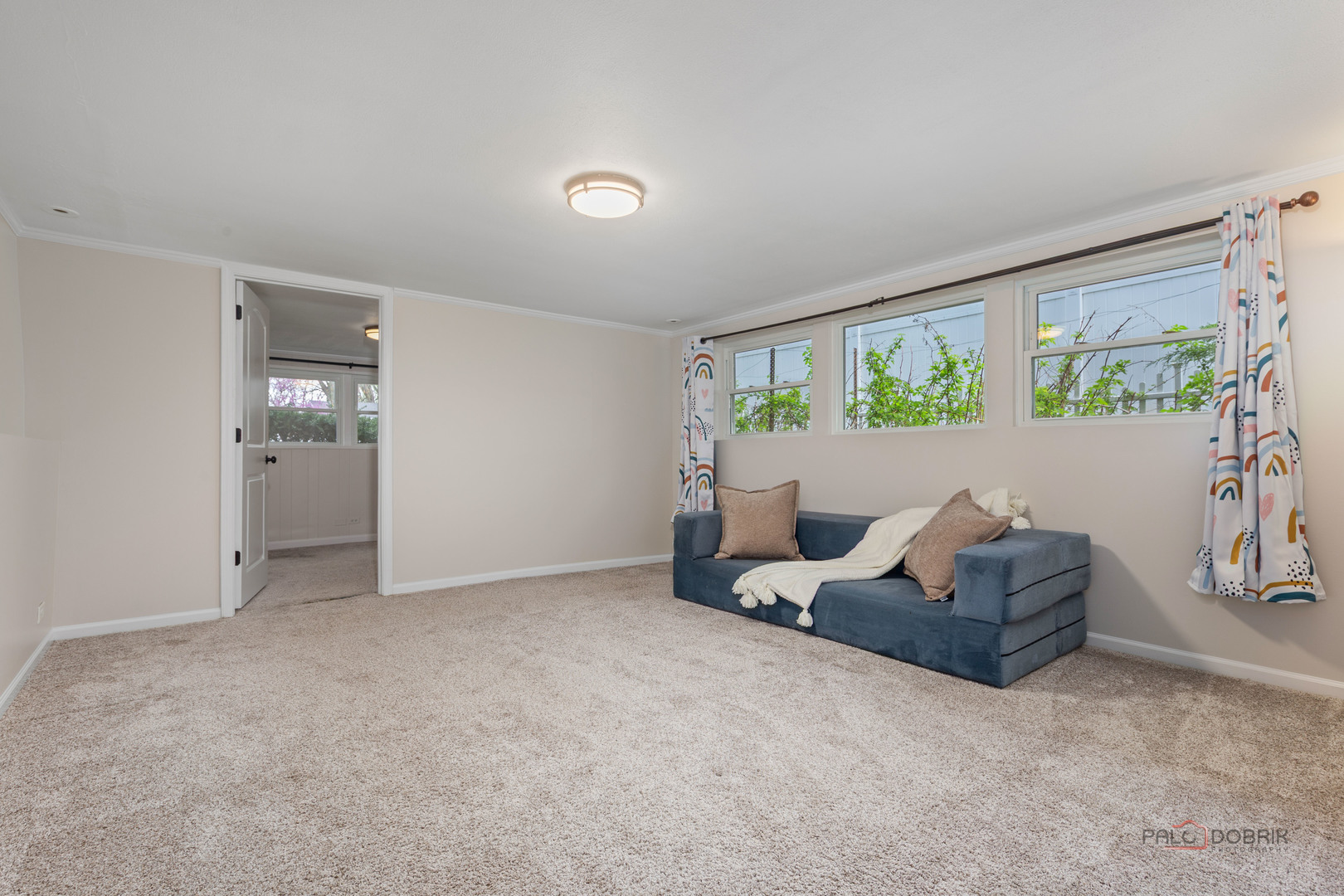 2115 E Miner Street, Arlington Heights, IL 60004