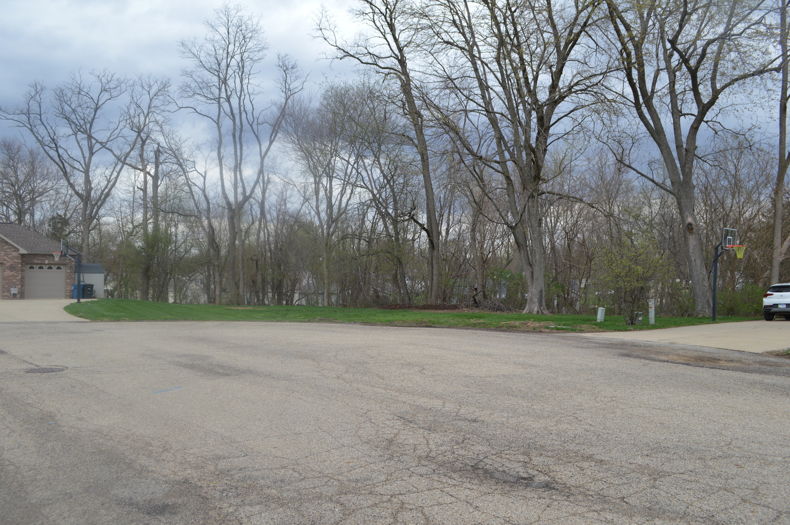 1005 W Winding Brook Court, Princeton, IL 61356