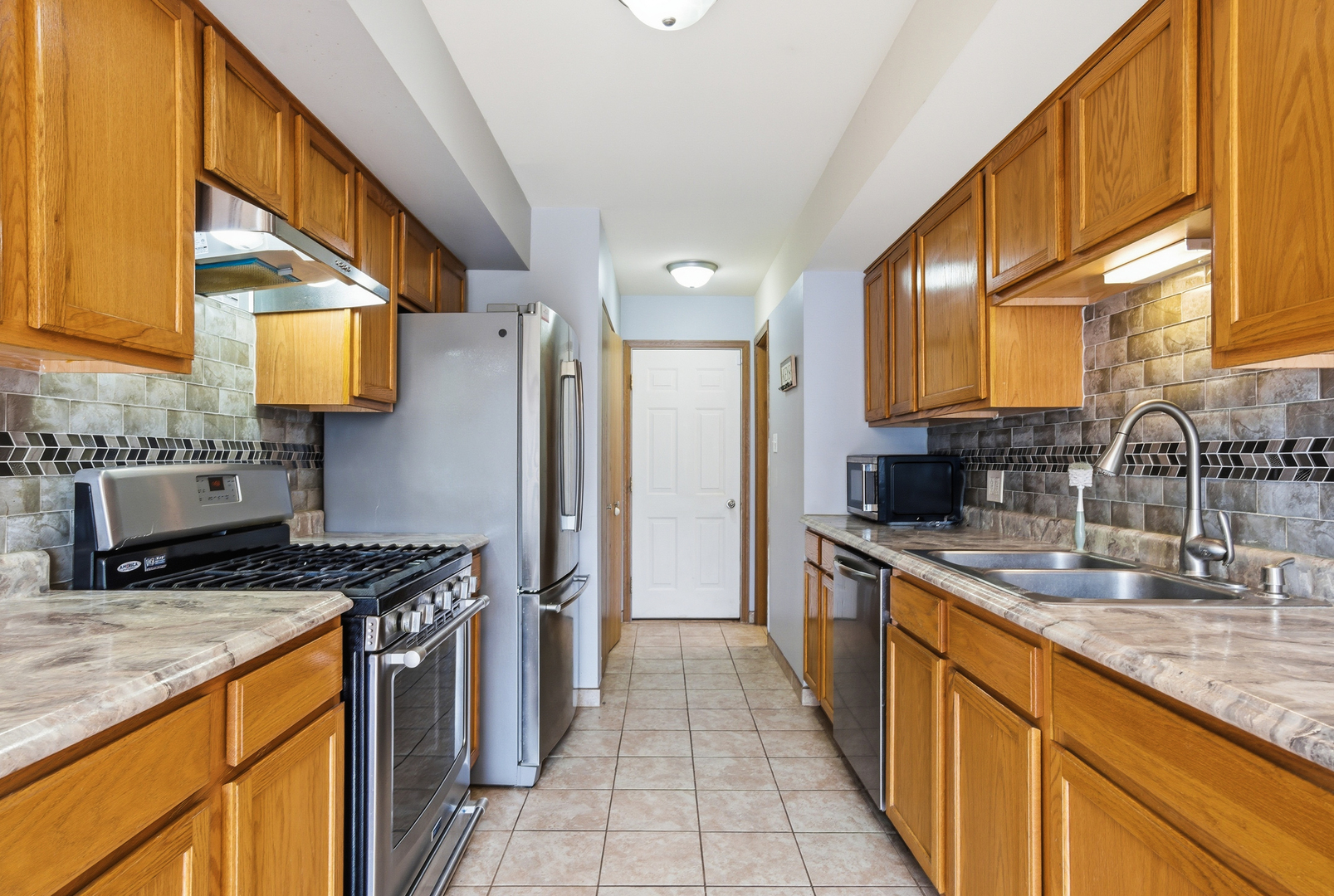 5610 W VON Avenue #A, Monee, IL 60449