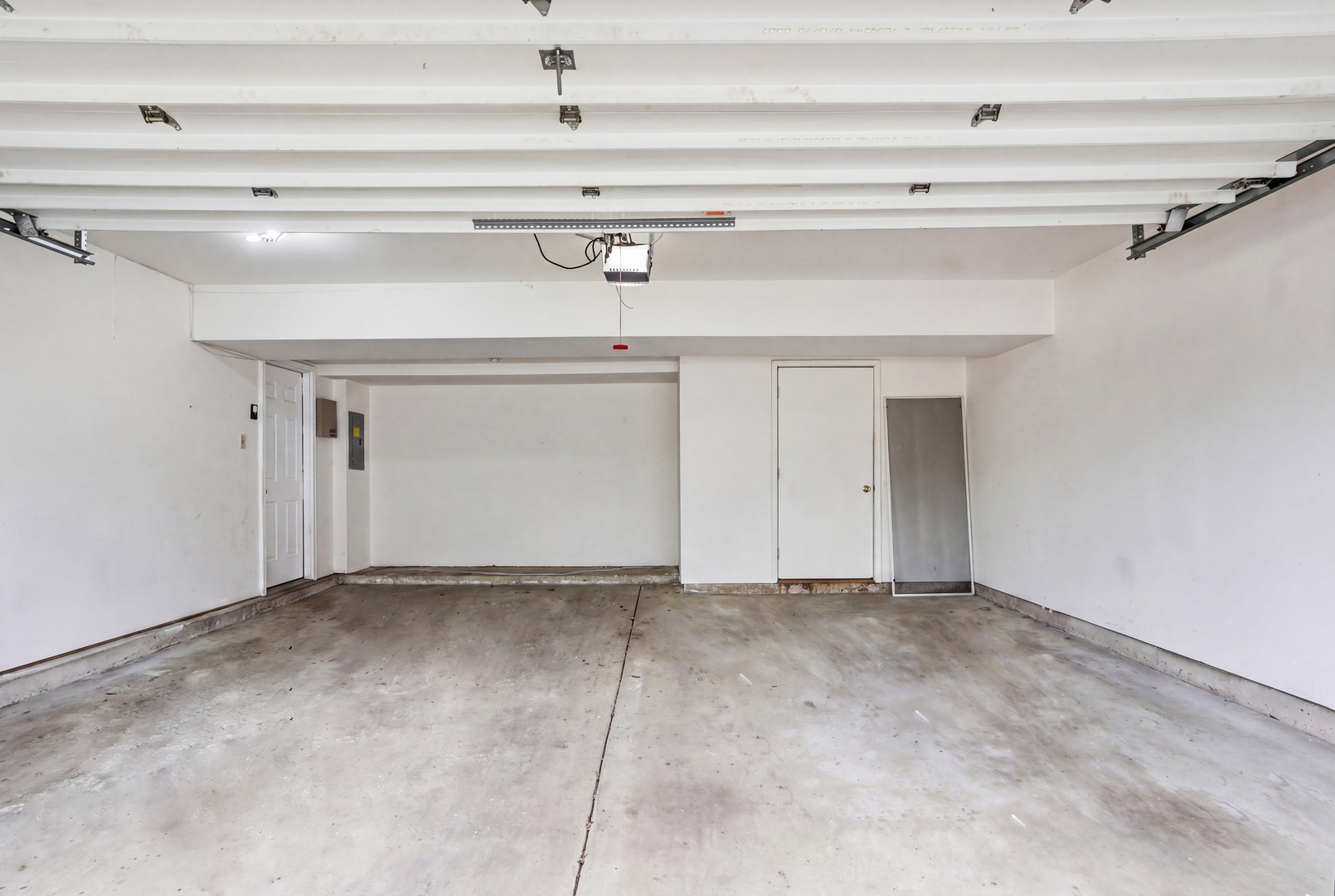 5610 W VON Avenue #A, Monee, IL 60449