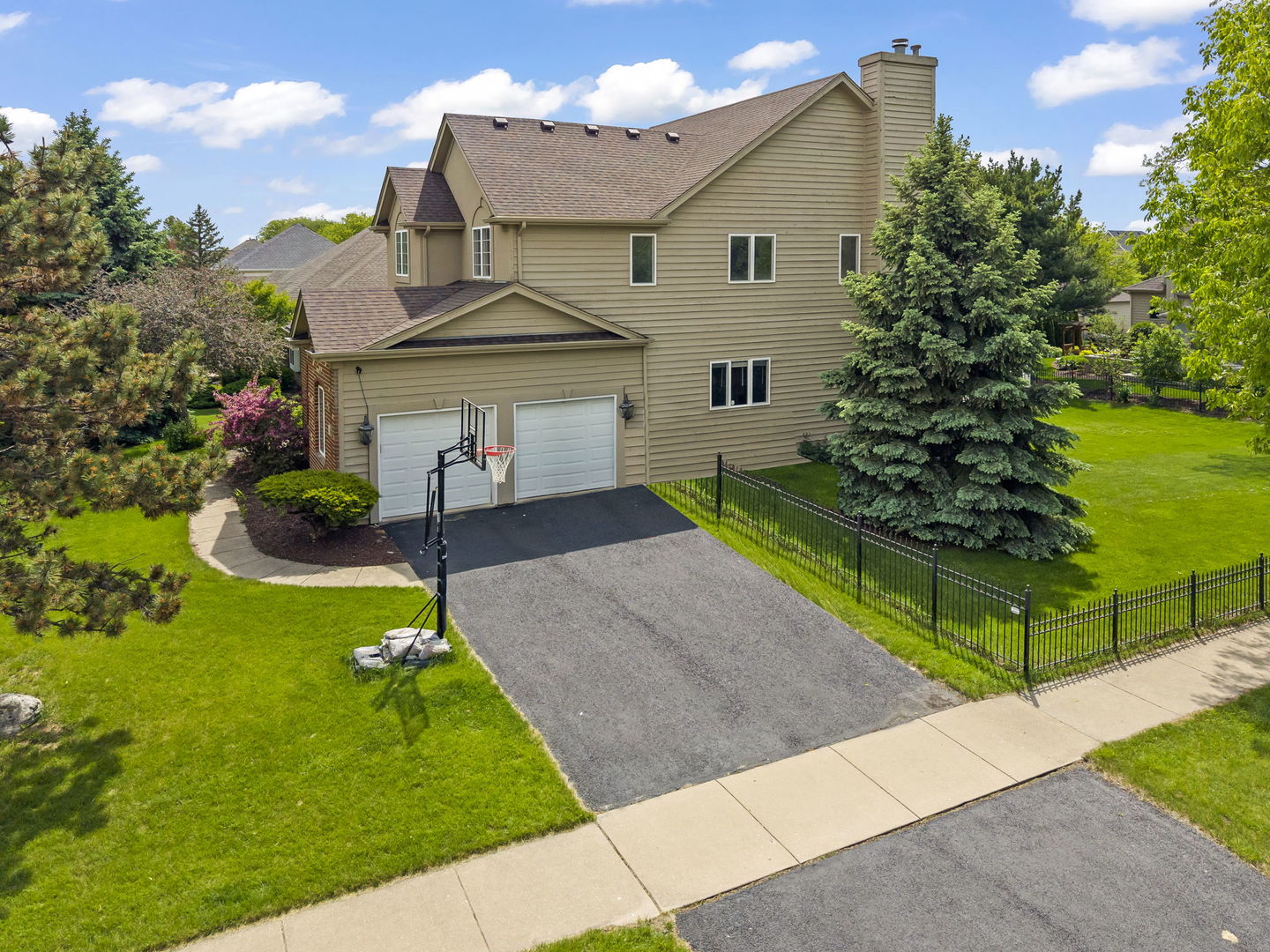 2412 Wild Timothy Road, Naperville, IL 60564