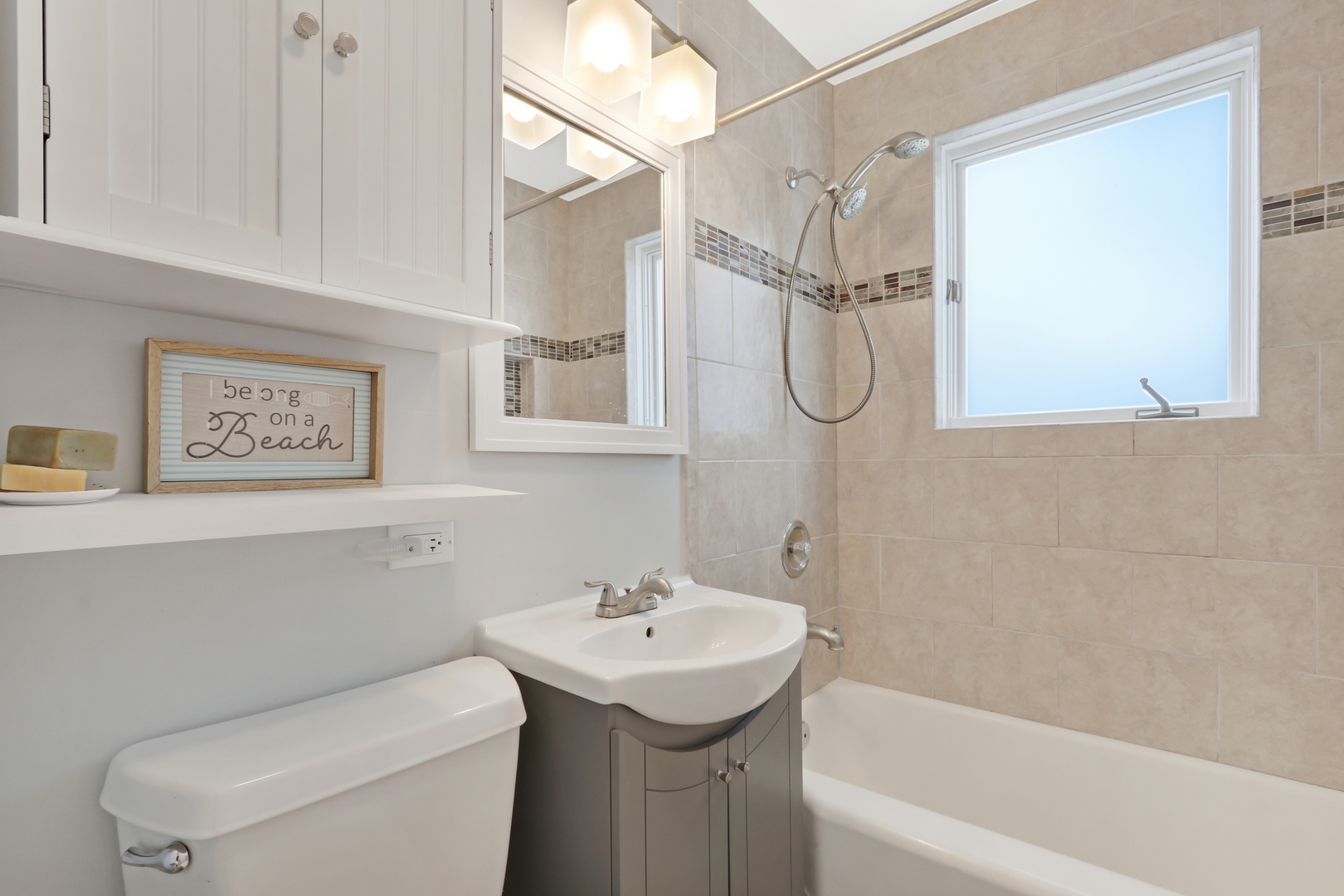 400 Wedgemere Place, Libertyville, IL 60048